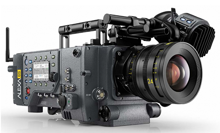 SR4) Sony working on 8K (A99 alike) cameras to be released in 2016 at best.  – sonyalpharumors